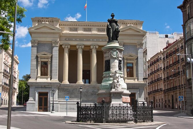 Royal Palace & Prado Museum Skip the Line Guided Tour - Key points to know before booking