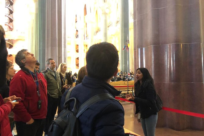 Sagrada Familia English Guided Tour & Optional Tower Access - Who will get the most from this tour
