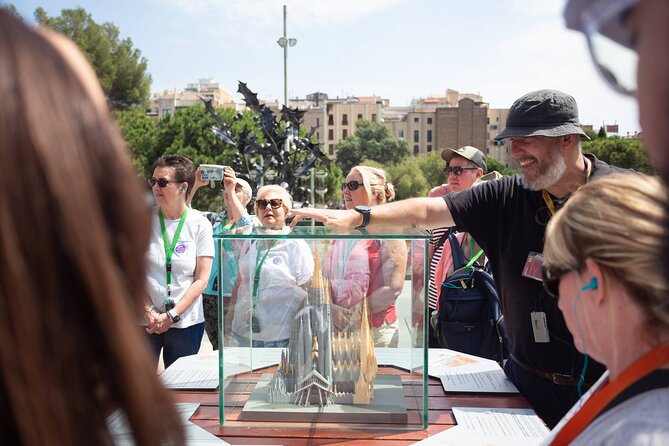 Sagrada Familia Guided Tour with Skip the Line Ticket - Inside the basilica, where the visit truly comes together