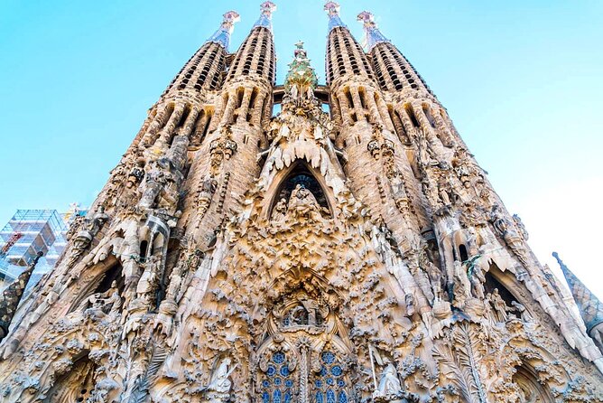 Sagrada Familia & Park Güell Optional: Small Group Tour - Sagrada Familia: Barcelona’s great interior spectacle