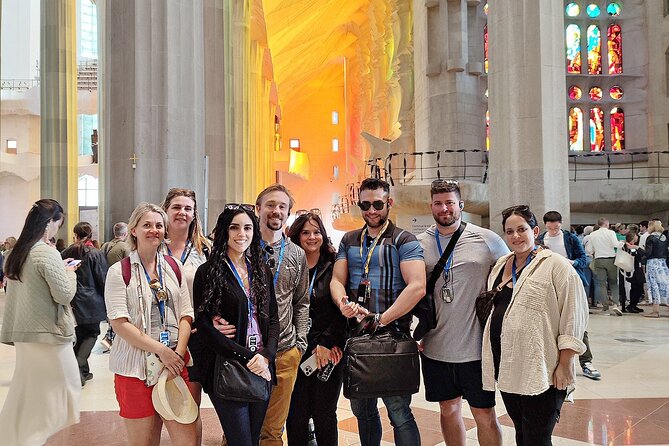 Sagrada Familia: The Golden Hour with Skip the line Tickets - Meeting your guide on Avenida de Gaudí
