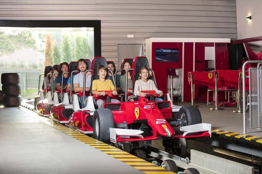 Salou: PortAventura and Ferrari Land 1, 2, or 3-Day Ticket - The best seasons for a visit
