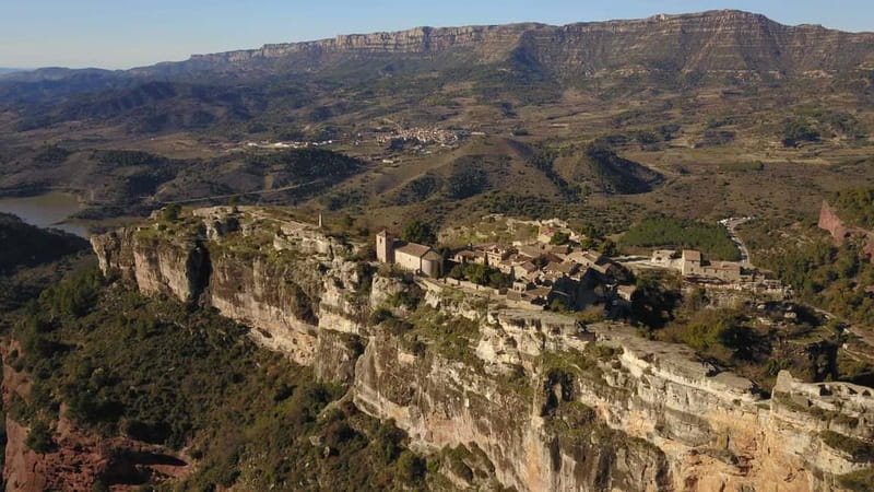 Salou: Siurana Medieval Village Guided Tour w/ Hotel Pickup - Entering Siurana’s old stone streets