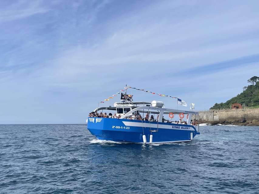 San Sebastian: Boat Tour with Stop at Santa Clara - San Sebastian Seen from the Water