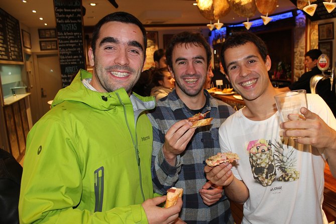 San Sebastian food tour: Pintxo tasting paired with Spanish wines - How much food do you really get?