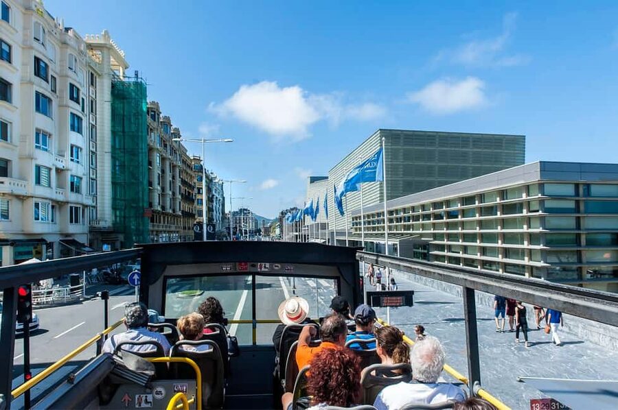 San Sebastian: Hop-On Hop-Off City Tour Bus - The station, Tabakalera, and Gros