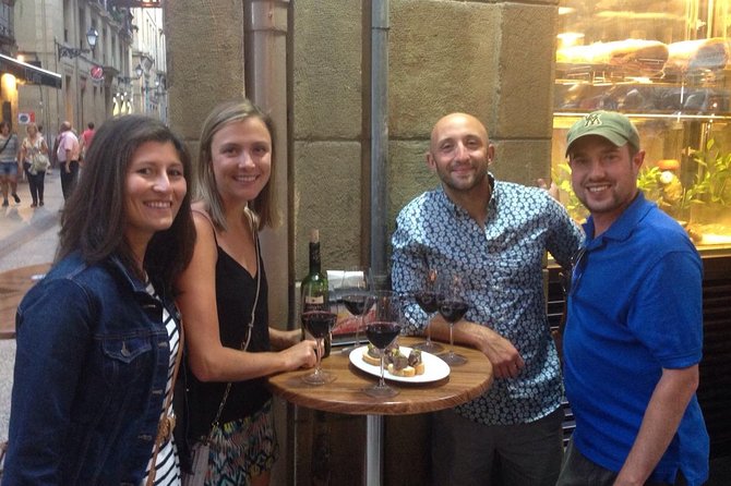 San Sebastian Pintxos Tour for Gourmets in the Old Town - Local drinks and the pace of four bars