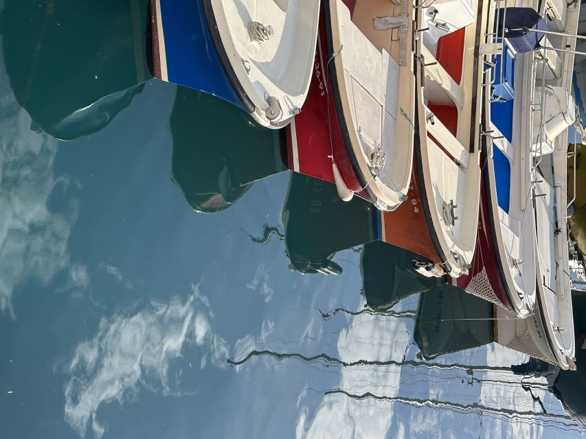 San Sebastian: Sustainable Catamaran Cruise with Audio Guide - Practical tips for a better ride