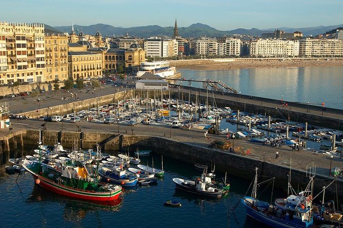 San Sebastian walking tour with pintxo and drink option - Should you book the San Sebastián walking tour?