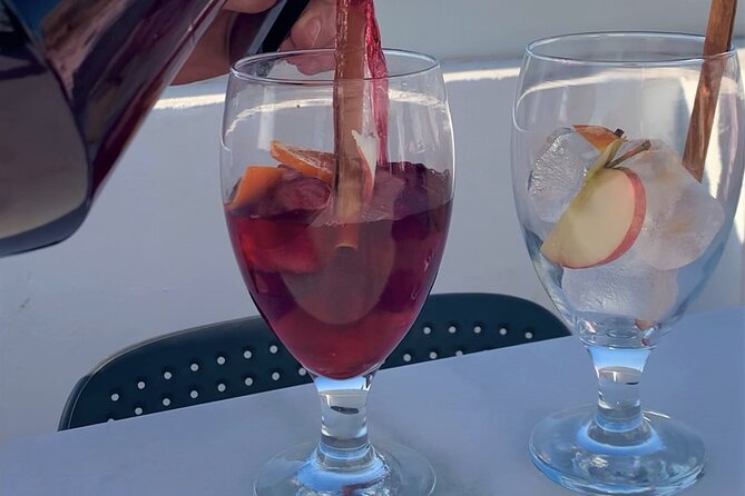 Sangria Tasting Experience - What happens during the 90 minutes