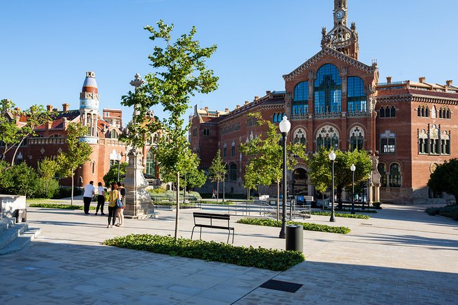Sant Pau Recinte Modernista Entrance Ticket in Barcelona - See the restored pavilions and the old Surgery Room