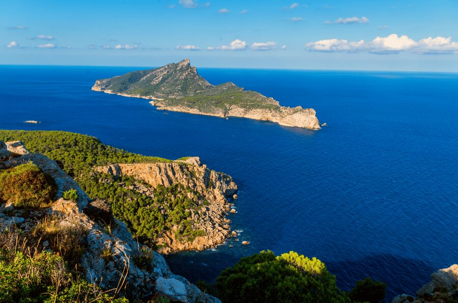Santa Ponta/Peguera: Dragonera Island Cruise with Swim Stop - Why Dragonera is worth seeing from the sea
