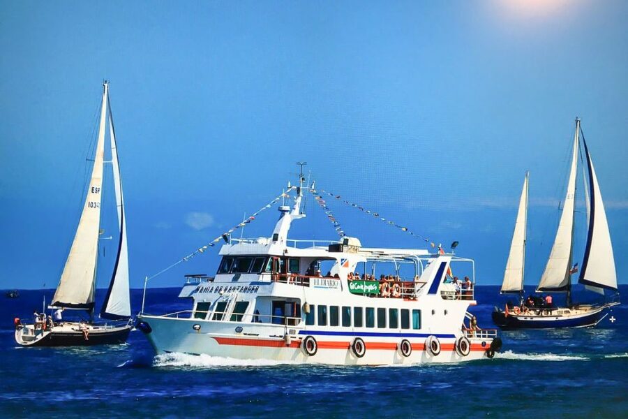 Santander: 1-Hour City Cruise Around the Bay - Leaving Los Reginas and passing Puertochico