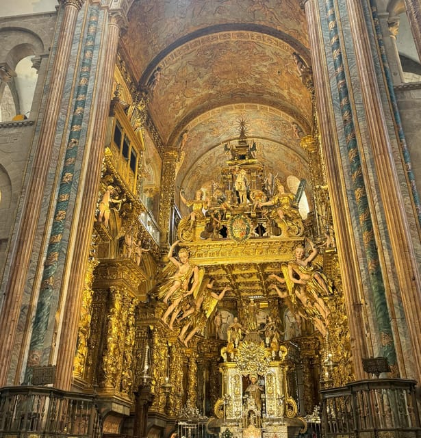 Santiago de Compostela Cathedral and Museum Guided Tour - Why a guided visit helps at Santiago Cathedral