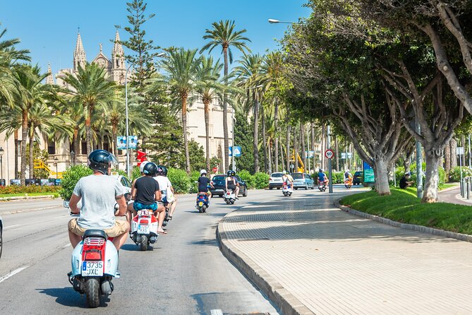 Scooter and Motorbike Rental to Explore Mallorca - Safety, traffic, and parking in Palma