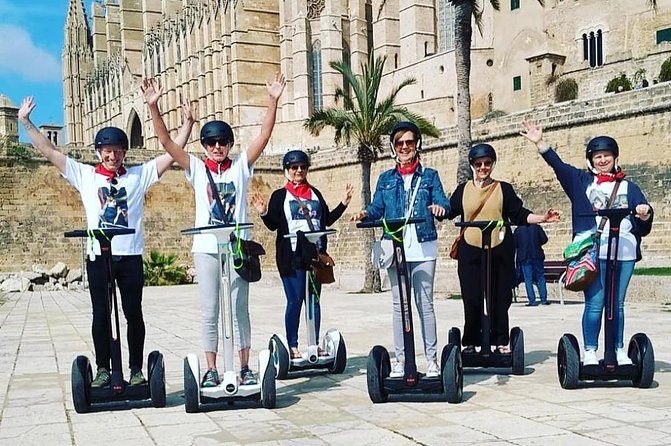 Segway Tour 1 Hour in Palma - History, buildings, and a final ride through the park