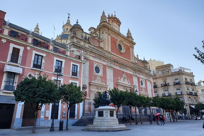 Sevilla Food Tour: Tapas, Wine, History & Traditions - Alfalfa: tostas, montaditos, and regional wine