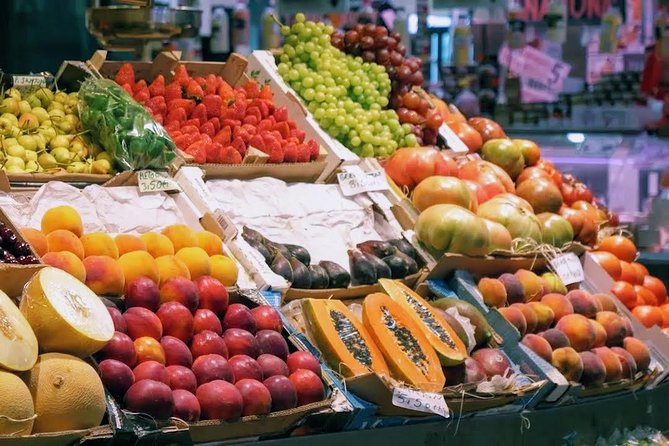 Sevilla Food Tour: Tapas, Wine, History & Traditions - Santa Maria la Blanca and grandma-style cooking