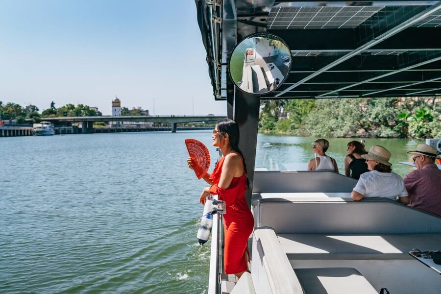 Seville: 1-Hour Guadalquivir River Sightseeing Eco Cruise - Commentary: helpful, but keep your eyes open