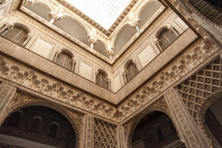 Seville: Alcázar and Cathedral Entry Ticket and Guided Tour - Finishing at the Giralda Tower