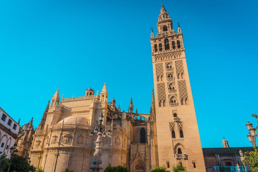 Seville: Alcázar, Cathedral & Giralda Fast Track Guided Tour - Is $80 per person good value?