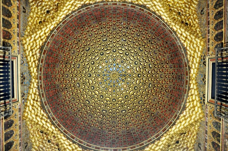 Seville: Alcazar & Cathedral Skip-the-Line Guided Tour - What to bring and how to prepare
