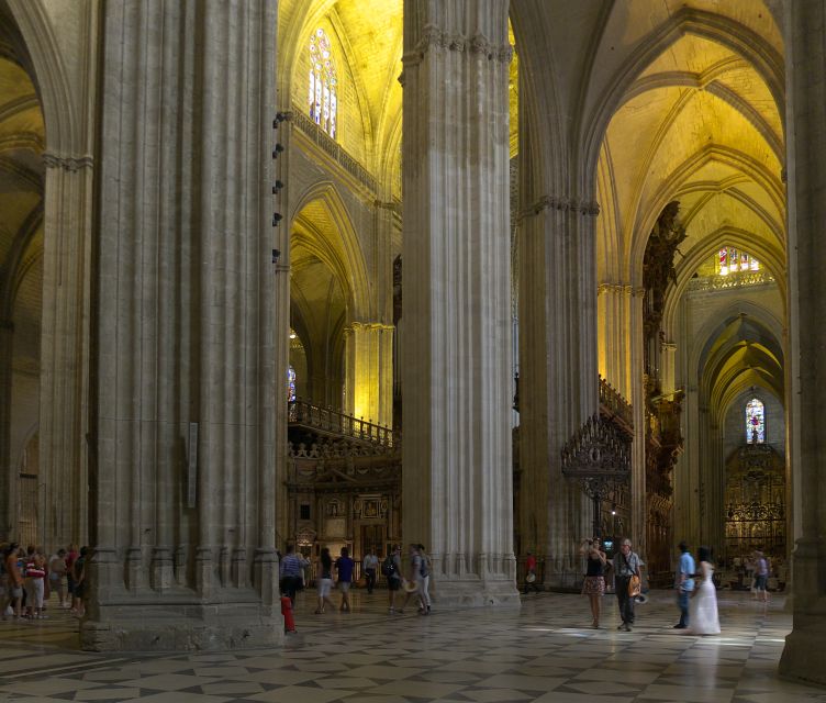 Seville Cathedral and Giralda Tower Guided Tour and Tickets - The Giralda climb: 35 ramps, not ordinary stairs