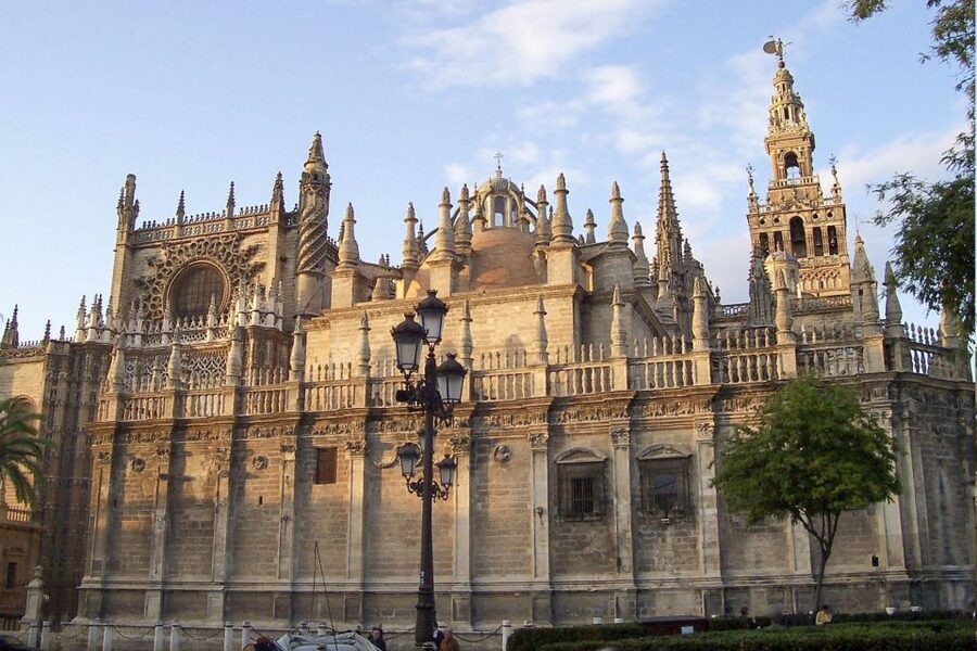 Seville: Cathedral, Giralda & Alcazar Entry With Guided Tour - Is $65 good value?