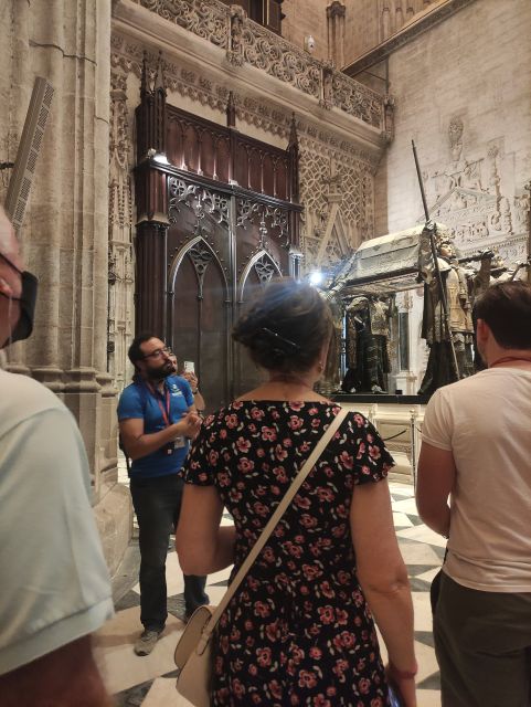 Seville: Cathedral & Giralda Guided Tour with Entry Tickets - Why Seville Cathedral and the Giralda belong together