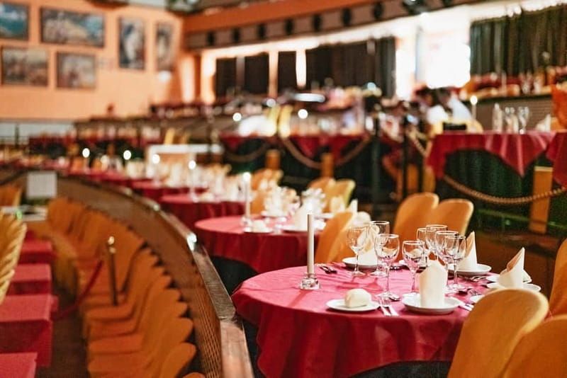 Seville: Flamenco at El Palacio Andaluz with Optional Dinner - Is the food package good value at $36?