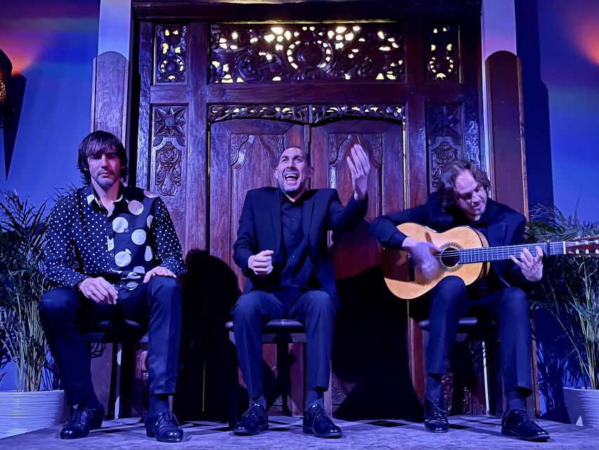 Seville: Flamenco Show at Tablao Almoraima in Triana - How the price compares with the experience