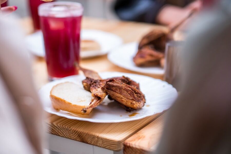 Seville: Flavors of Andalucía Guided Food Tour with Tastings - How much food do you actually get?