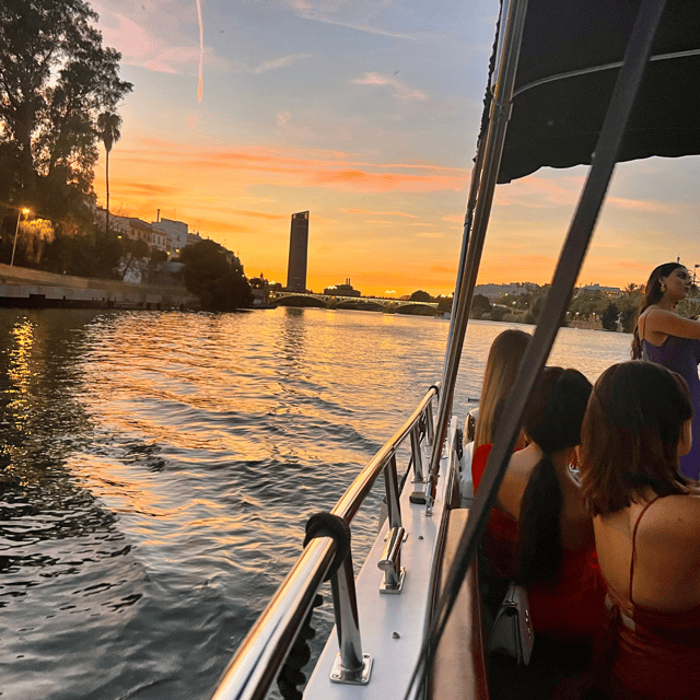 Seville: Guadalquivir River Boat Tour - Shared Boat or Private Ride?