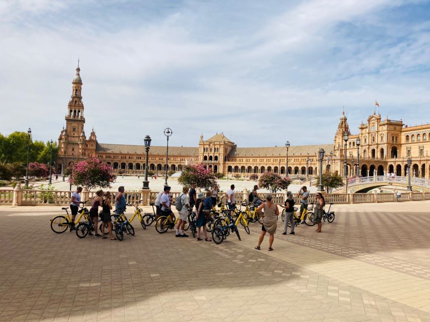 Seville: Relaxing City Bike Tour with a Tour Guide - Key Points