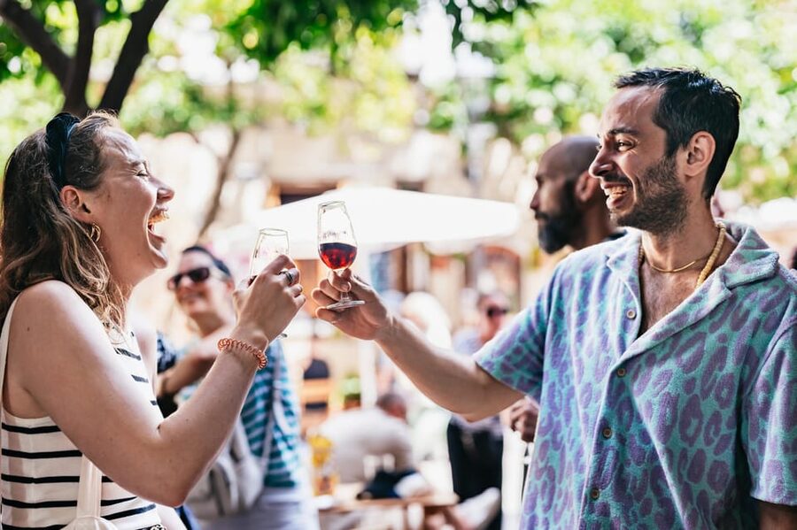 Seville: Tapas, Taverns and History Guided Walking Tour - What the $99 price really covers