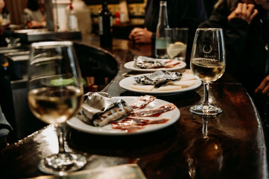 Seville: Tapas, Taverns, and History Walking Tour - Stop four: Andalusian and international fusion