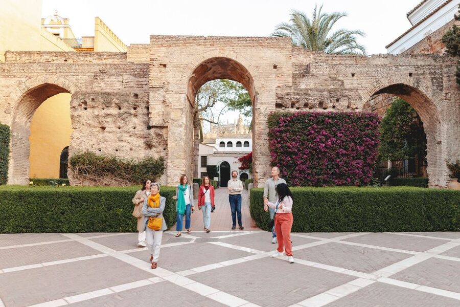 Seville: VIP Exclusive Early Access Tour of The Alcazar - Practical details that make the morning easier