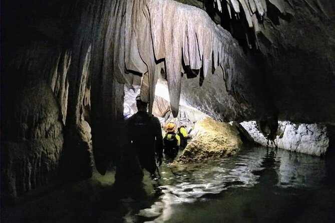 Small-Group Cova de Coloms Sea Caving Tour in Mallorca - Who should book this sea caving tour