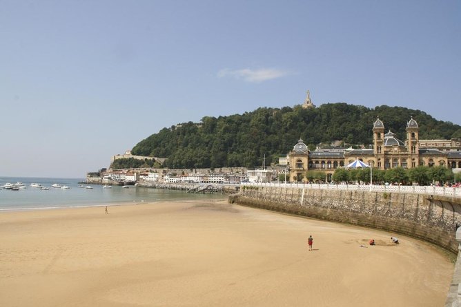Small-Group Electric Bike Tour in San Sebastián - Starting in Sarriegi Plaza