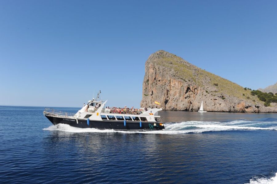 Sóller: Boat Trip to Sa Calobra and Torrent de Pareis - What the boat does well, and what it does not