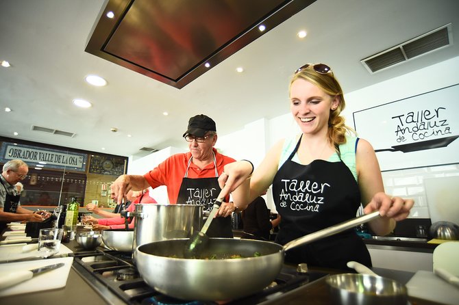 Spanish Cooking Class & Triana Market Tour in Sevilla - Inside the cooking kitchen