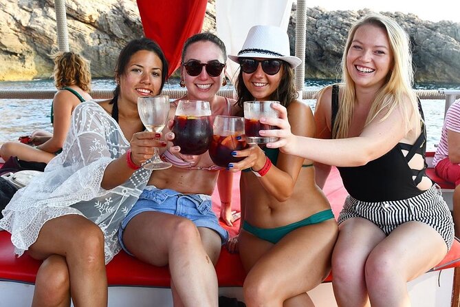 Sunset Beach Tour 3 HS all Inclusive ( Paddle boards , Kayaks & Snorkeling) - A relaxed evening on Ibiza’s western coast