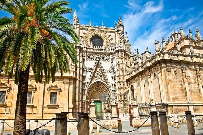 Sunset Guided Bike Tour in Seville - Key points before you book