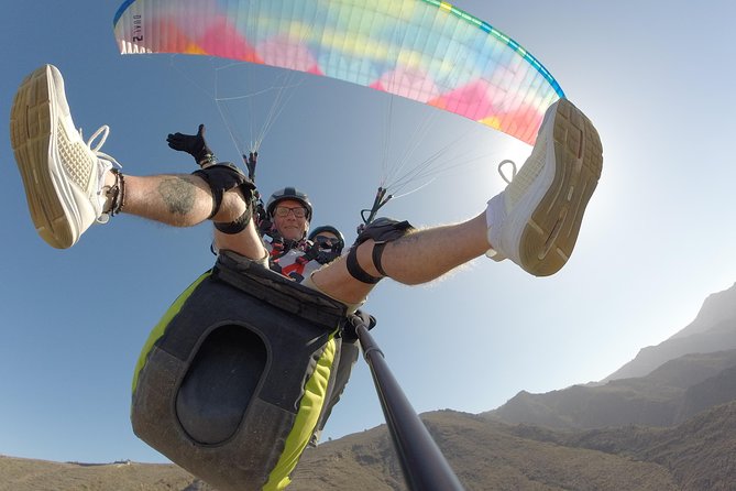 Tandem Paragliding Flight in South Tenerife - GoPro photos and video: useful, but not part of the fare