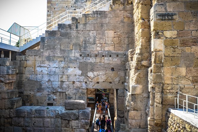 Tarragona and Sitges Small Group Tour - Roman History & Culture - The amphitheater and the sea view