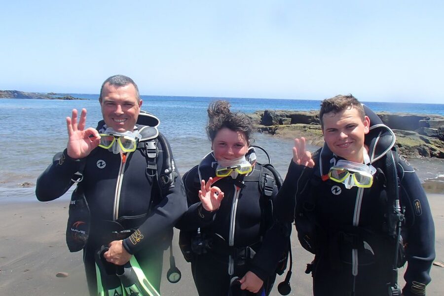 Tenerife: Abades Beach Beginner Diving Experience - What the $100 price really covers