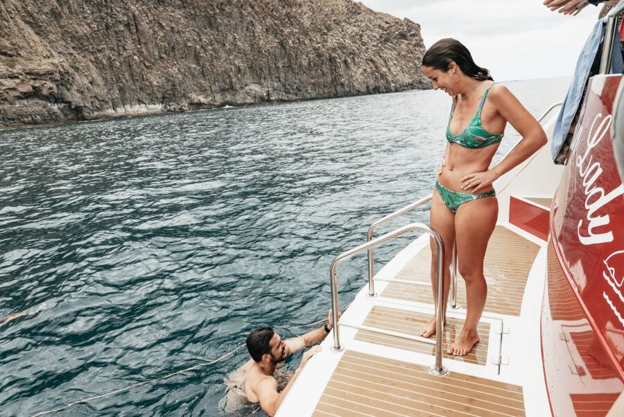 Tenerife: Eco-Yacht Whale and Dolphin Watching and Swimming - Comfort, shade, and onboard practicalities