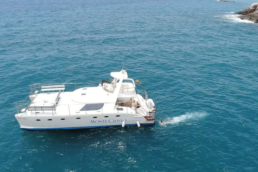 Tenerife: Marine-Life Tour with Transfer, Buffet and Drinks - Key things to know before booking