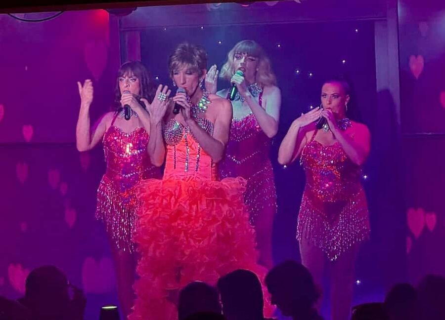 Tenerife: MHT - Music Hall Tavern Comedy Drag Dinner Show - Why Music Hall Tavern Works as a Holiday Night Out