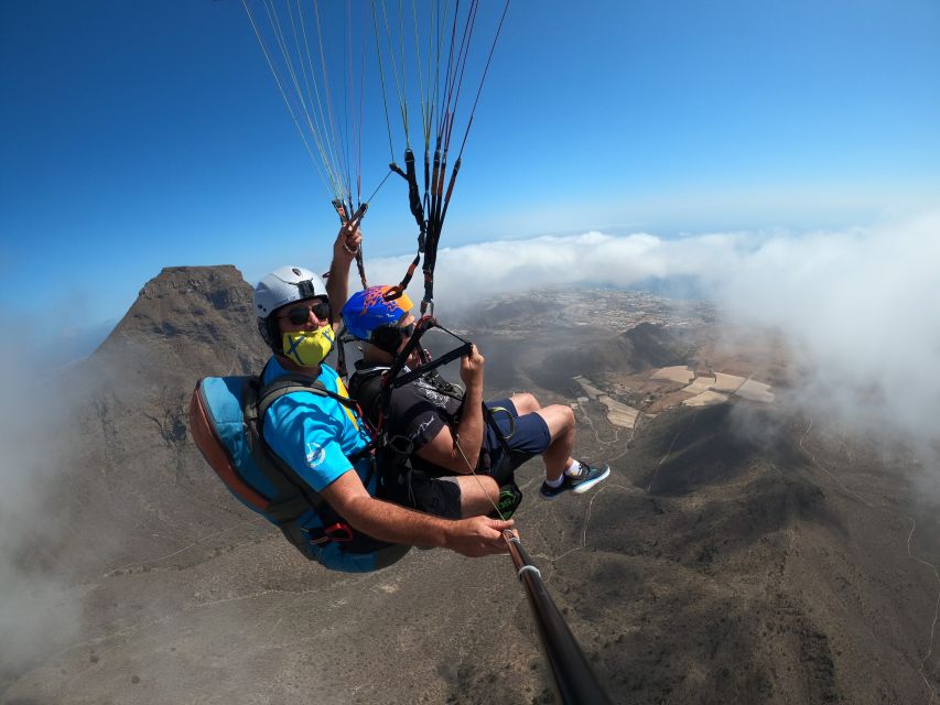 Tenerife: Paragliding with National Champion Paraglider - Pickup from 23 locations around southern Tenerife